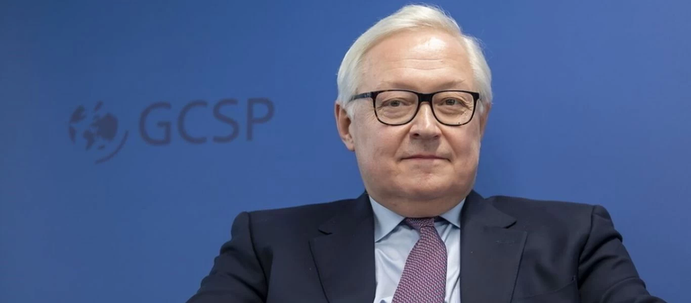 Σ.Ριάμπκοφ προς Δύση: «Μην υποτιμάτε την αποφασιστικότητα Μόσχας - Πεκίνου να υπερασπιστούν τα εθνικά τους συμφέροντα»